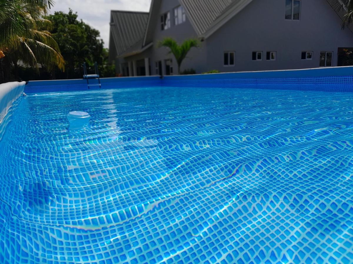 Island Charm Of Praslin Villa วิกตอเรีย ภายนอก รูปภาพ