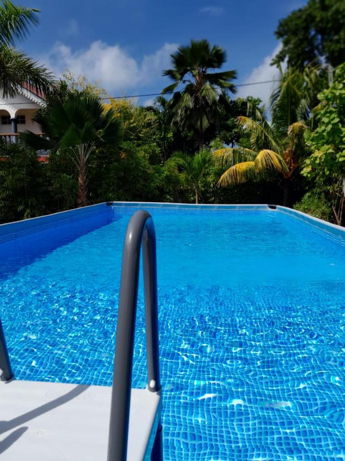 Island Charm Of Praslin Villa วิกตอเรีย ภายนอก รูปภาพ